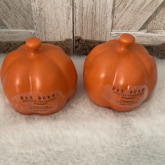 Rae Dunn Pumpkin Shakers - Picture 3 of 8